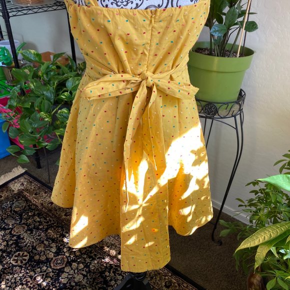 * Heart Soul Yellow Sweetheart Dress Sleeveless * - Picture 12 of 15